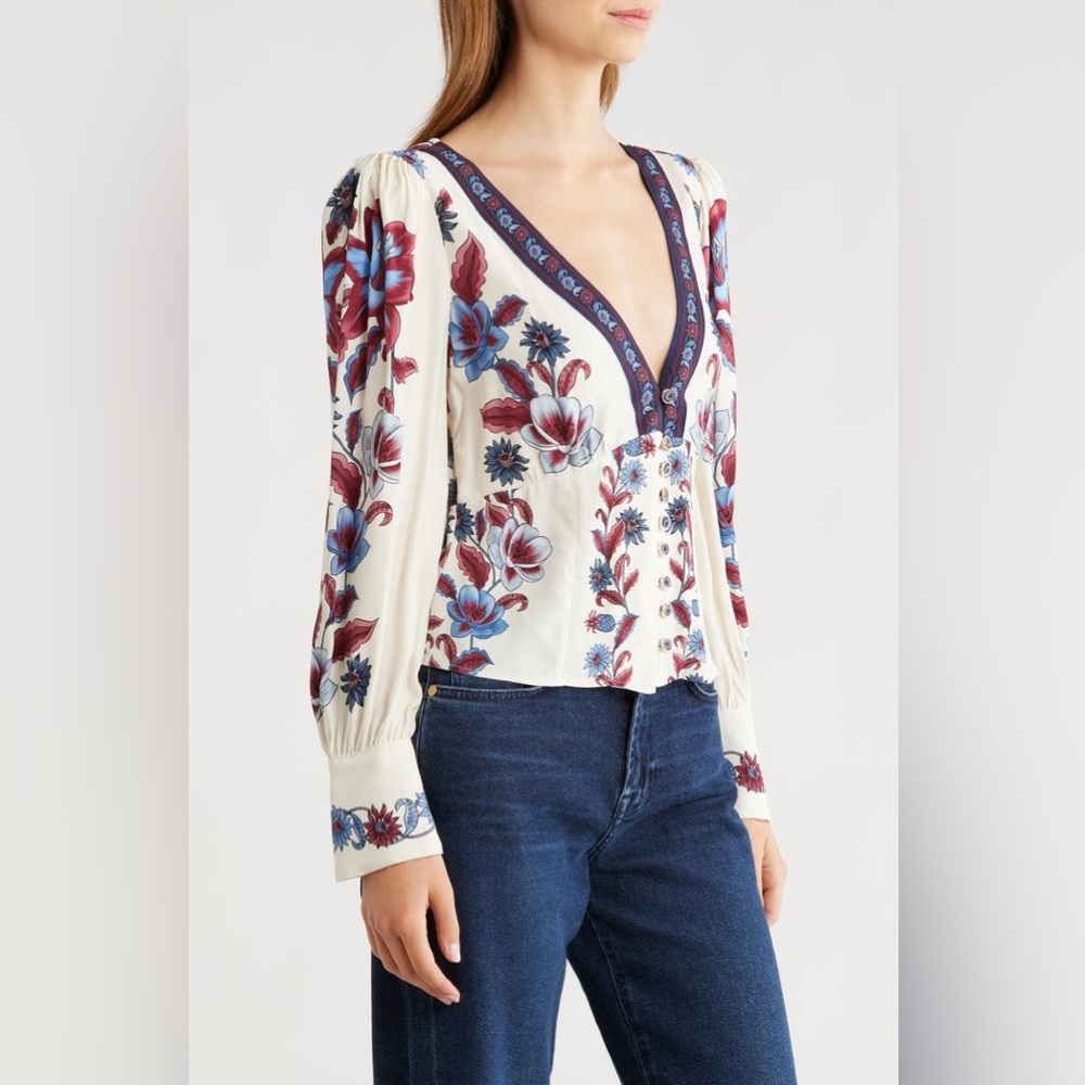 FARM Rio Malu Floral Top - Picture 2 of 8